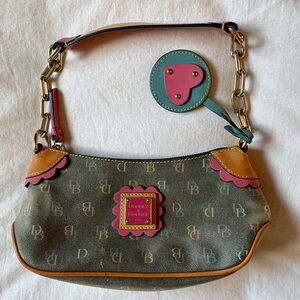 ❌Dooney & Bourke Paris Hilton Mini Y2K Heart Shoulder Bag